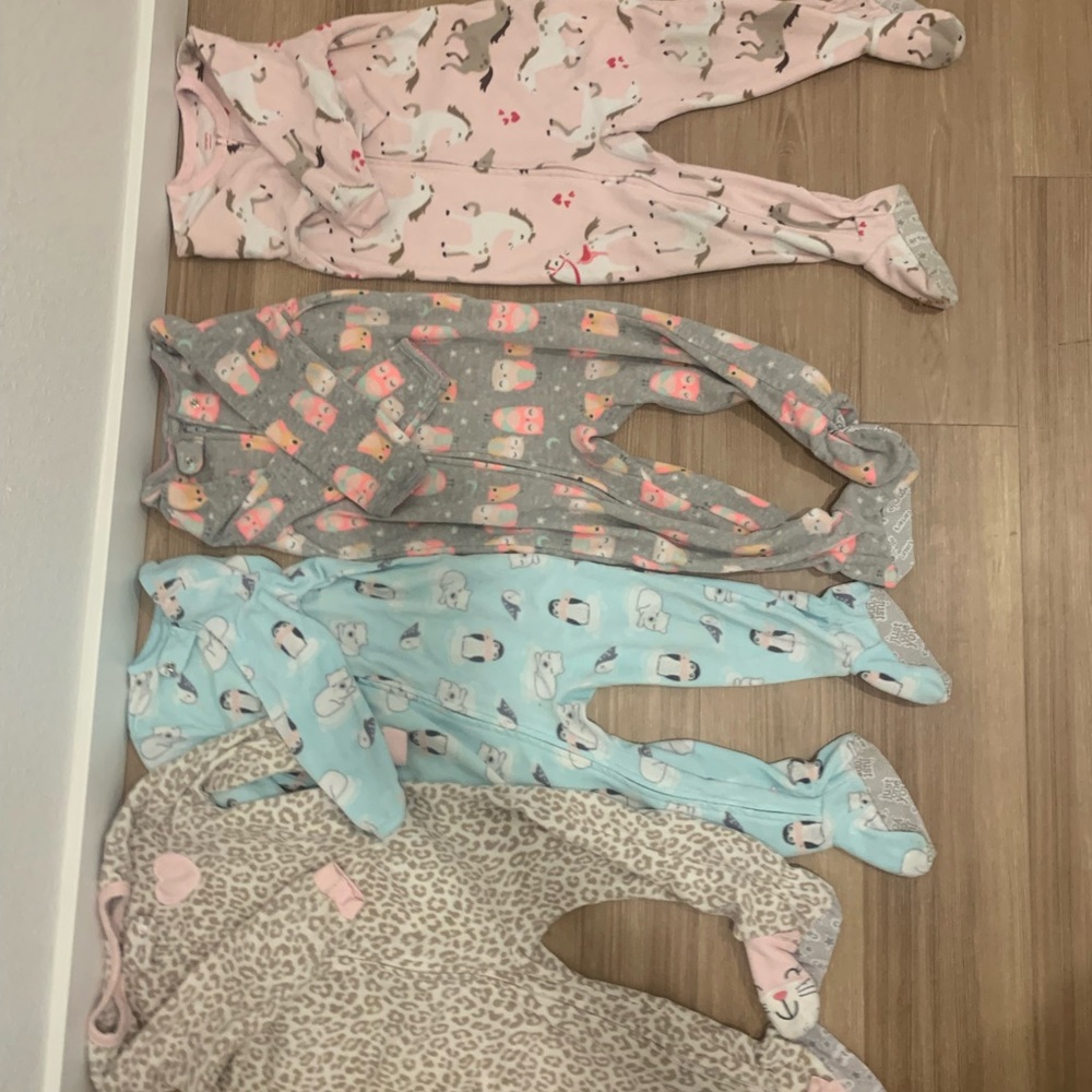 2T fleece footed pajamas - set of four
